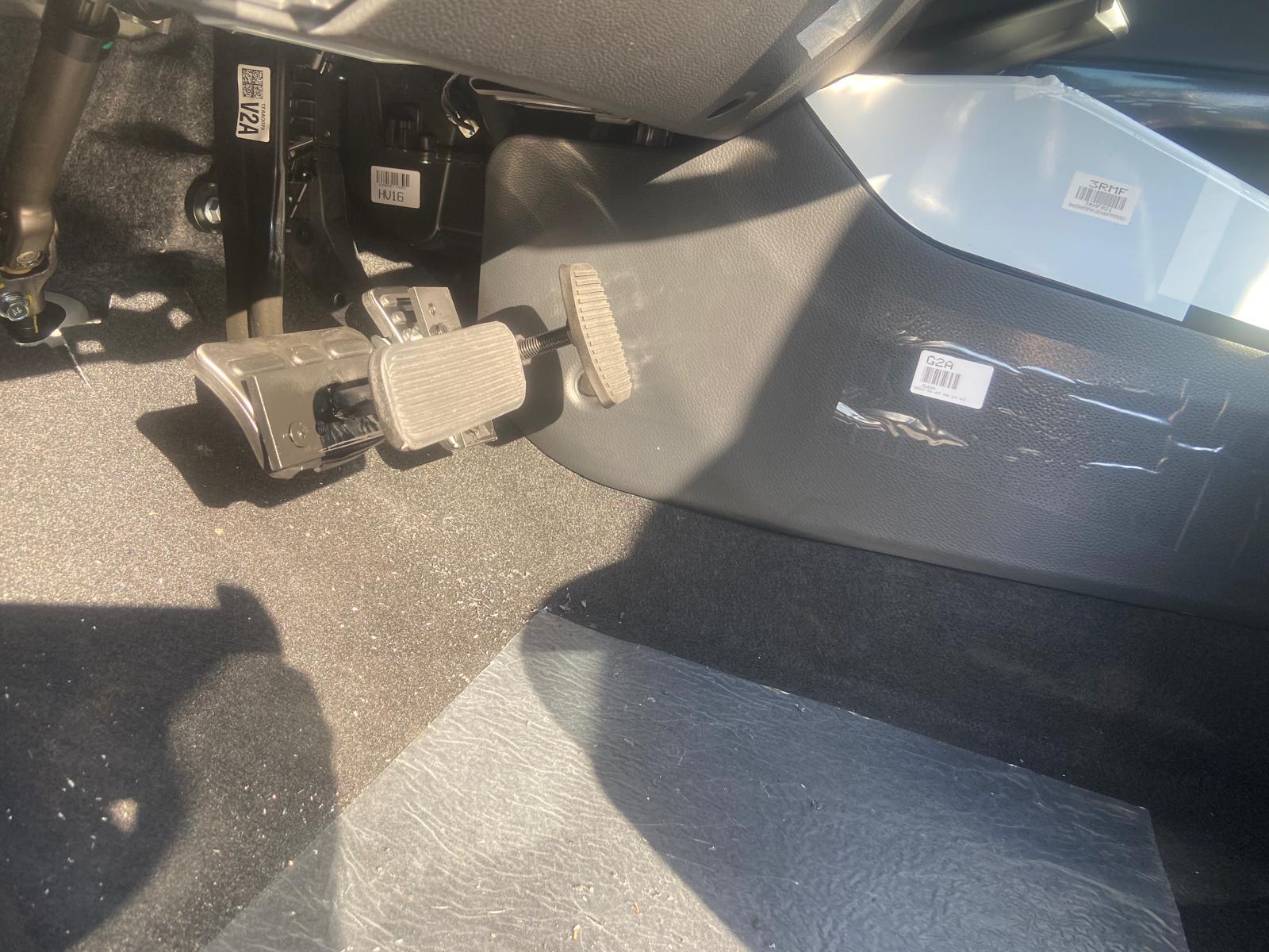 Boy kısalığı için yükseltilebilir ayarlanabilir gaz fren aparatı