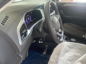 Sol elden direksiyon altı gaz ve fren aparatı