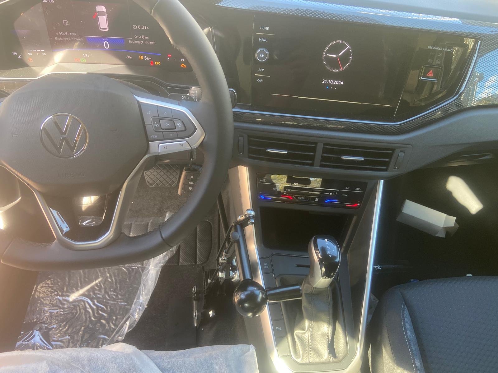 Sağ elden fren kitlemeli çevirmeli itmeli gaz fren aparatı