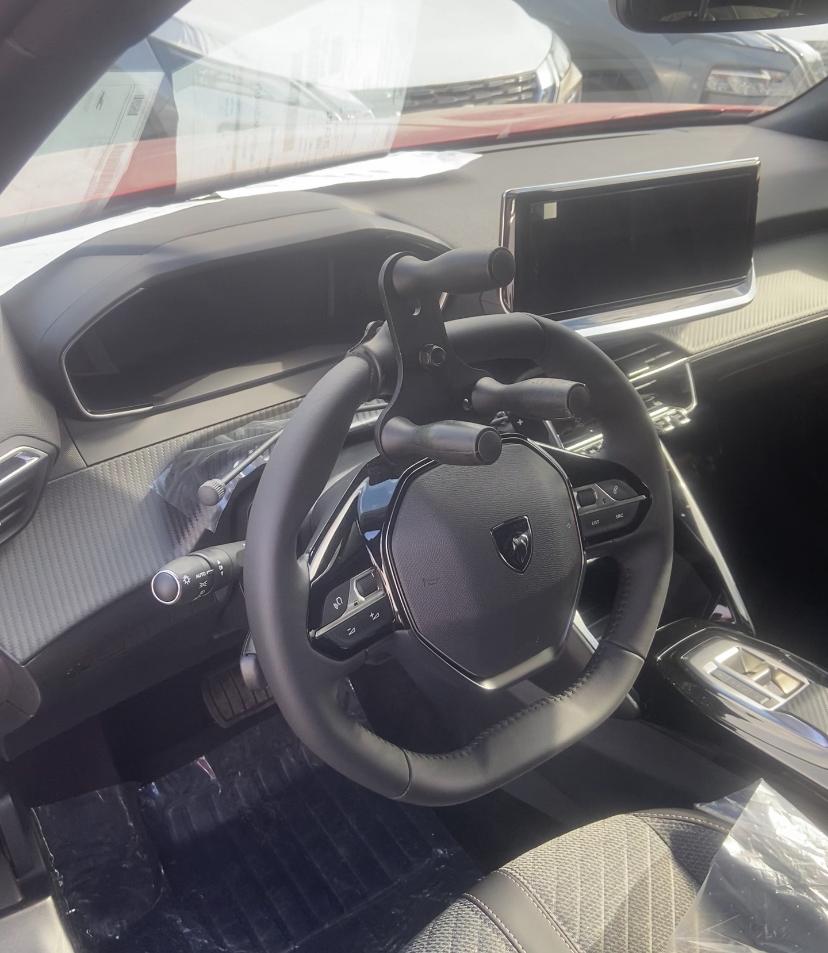 Uyarlanmış direksiyon sistemi çatal aparatı